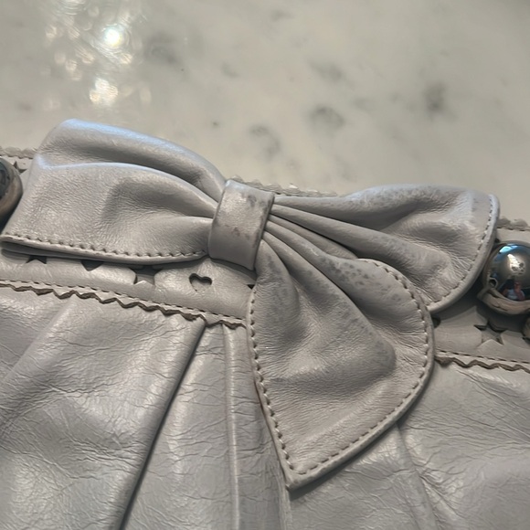 Betsey Johnson white/grey leather clutch - Picture 6 of 9